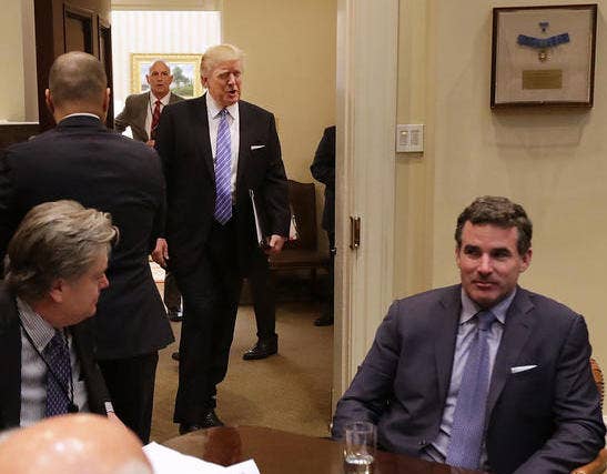 donald trump meets with kevin plank