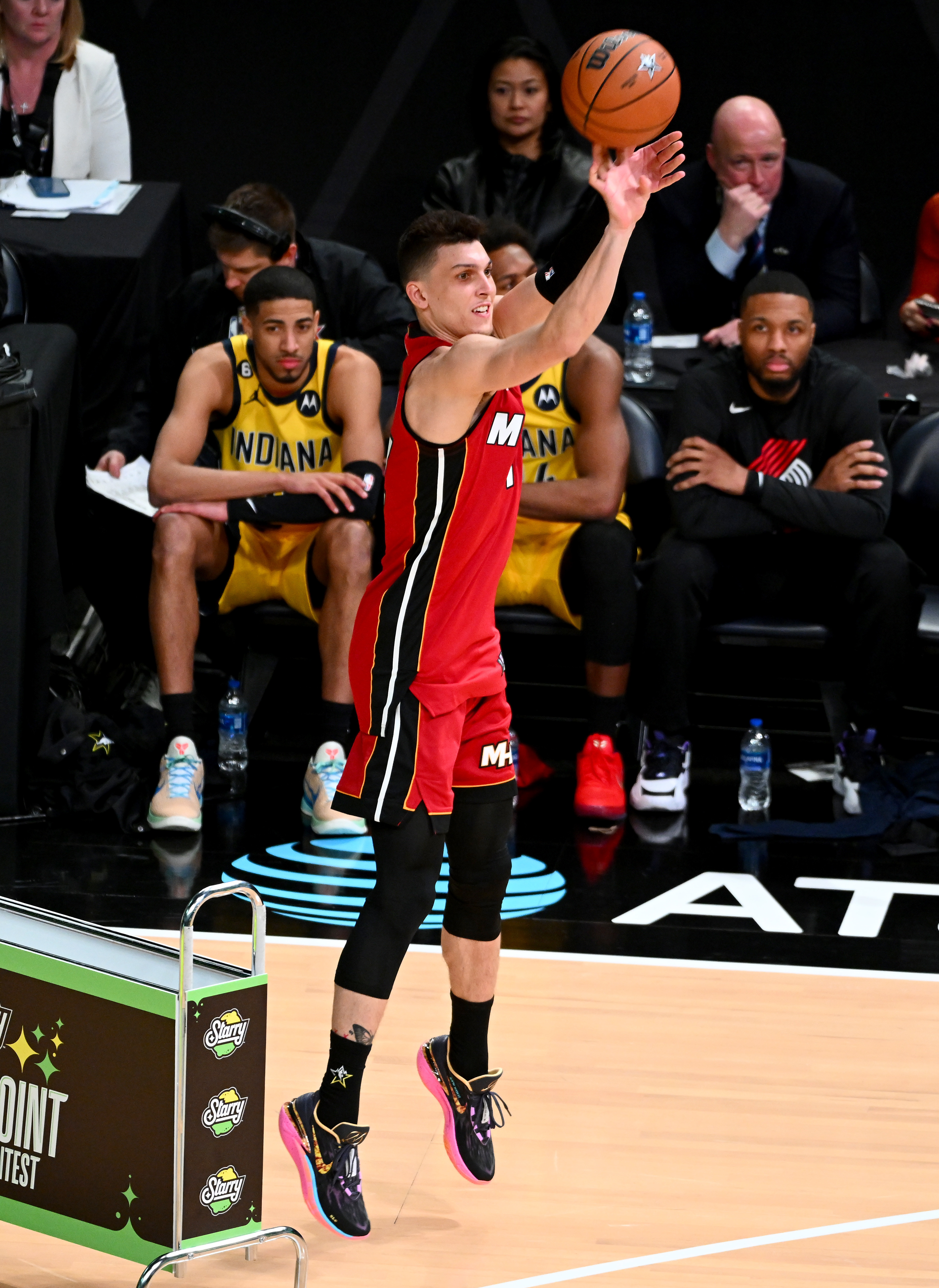 Tyler Herro Nike Air Zoom GT Cut 2