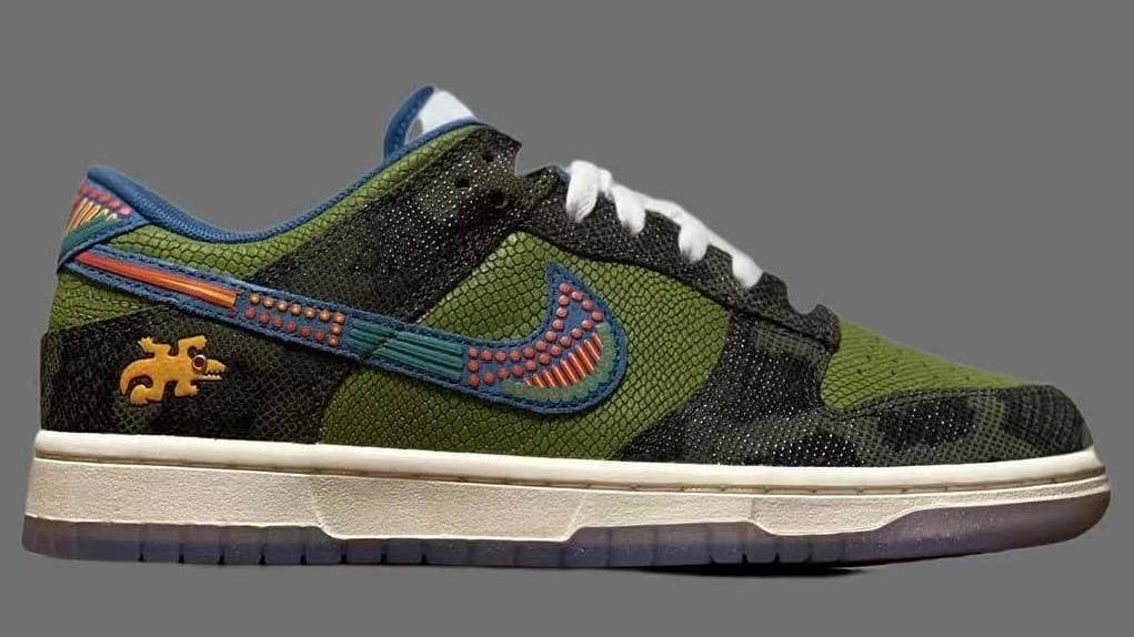 Nike Dunk Low 'Siempre Familia' Lateral
