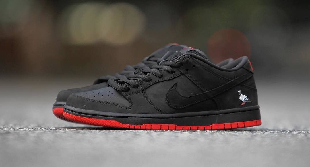 NIKE SB DUNK LOW black pigeon