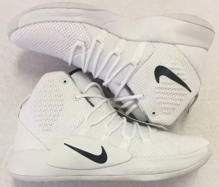 Nike hyperdunk x store 2018