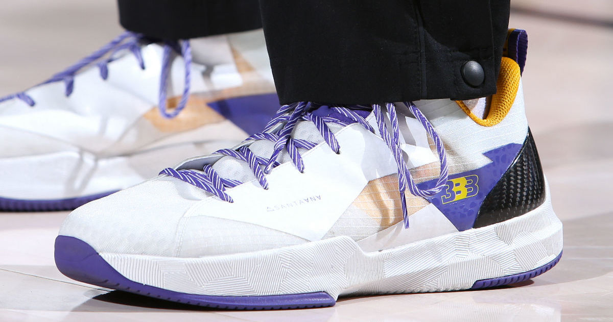 Lonzo Ball Big Baller Brand ZO2 Prime Remix Sho&#x27;Time Lakers On Foot