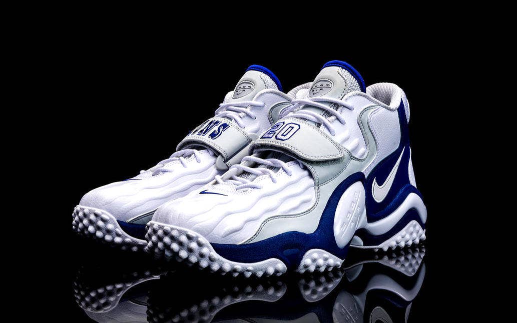 Nike Honors Barry Sanders With Limited Release |