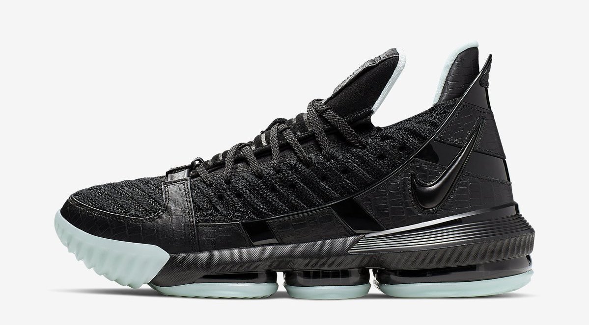 Nike LeBron 16 SB &#x27;Black/Glow&#x27; (Lateral)