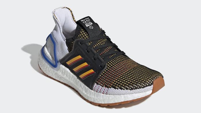 Adidas Ultra Boost 19 &#x27;Toy Story 4&#x27; (Angle)