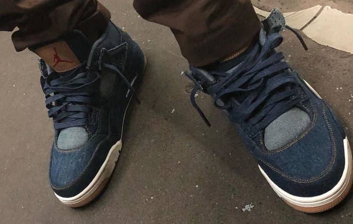 Levi&#x27;s x Air Jordan 4 IV Blue Denim Release Date AO2571 401