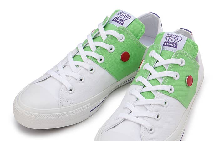 Toy Story x Converse Chuck Taylor All Star Low 32862650 1