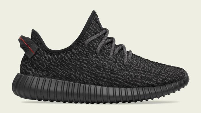 Adidas Yeezy Boost 350 &#x27;Pirate Black&#x27; 2023 Lateral