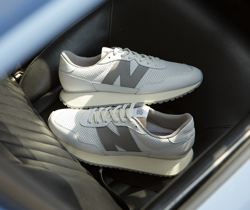 New balance sale classic cue