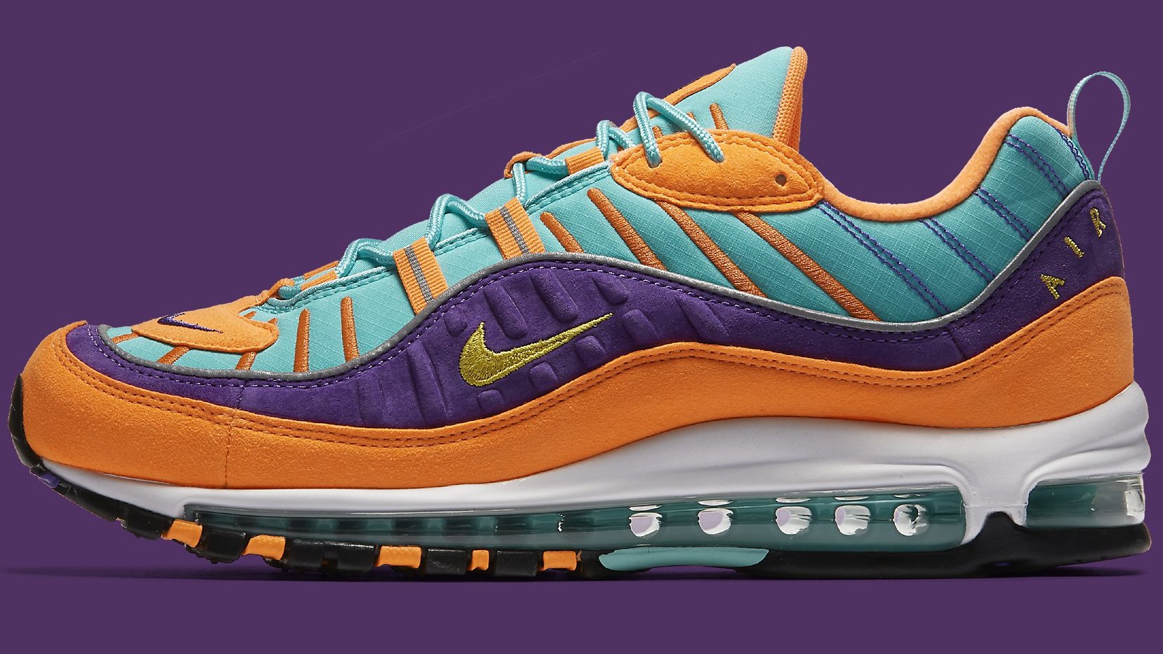 This Nike Max Has Unusual Color Combination | Complex