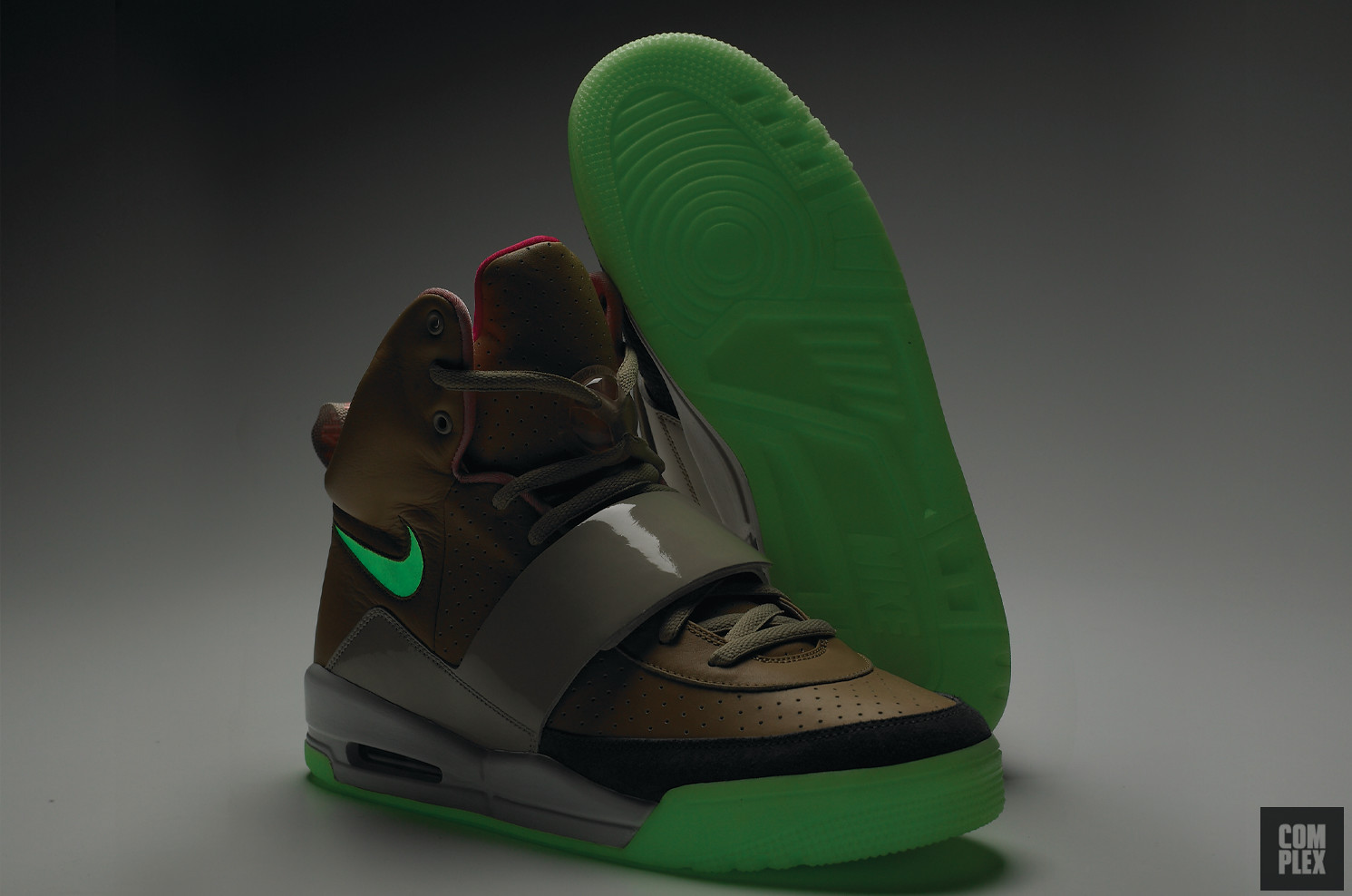 Nike Air Yeezy 1 Blink 2009 Kanye West Sneaker