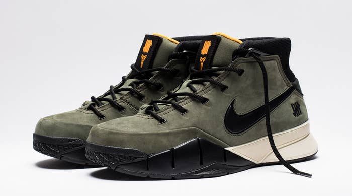 Undefeated x Nike Kobe 1 Protro &#x27;Friends and Family&#x27; (Pair)