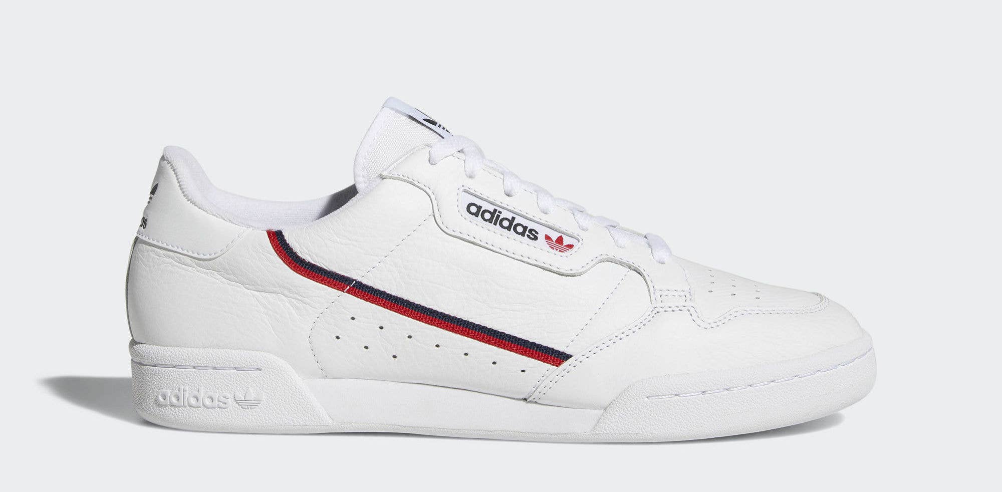 clásico dolor Muy lejos The Next Best Thing to the Adidas Yeezy Powerphase | Complex