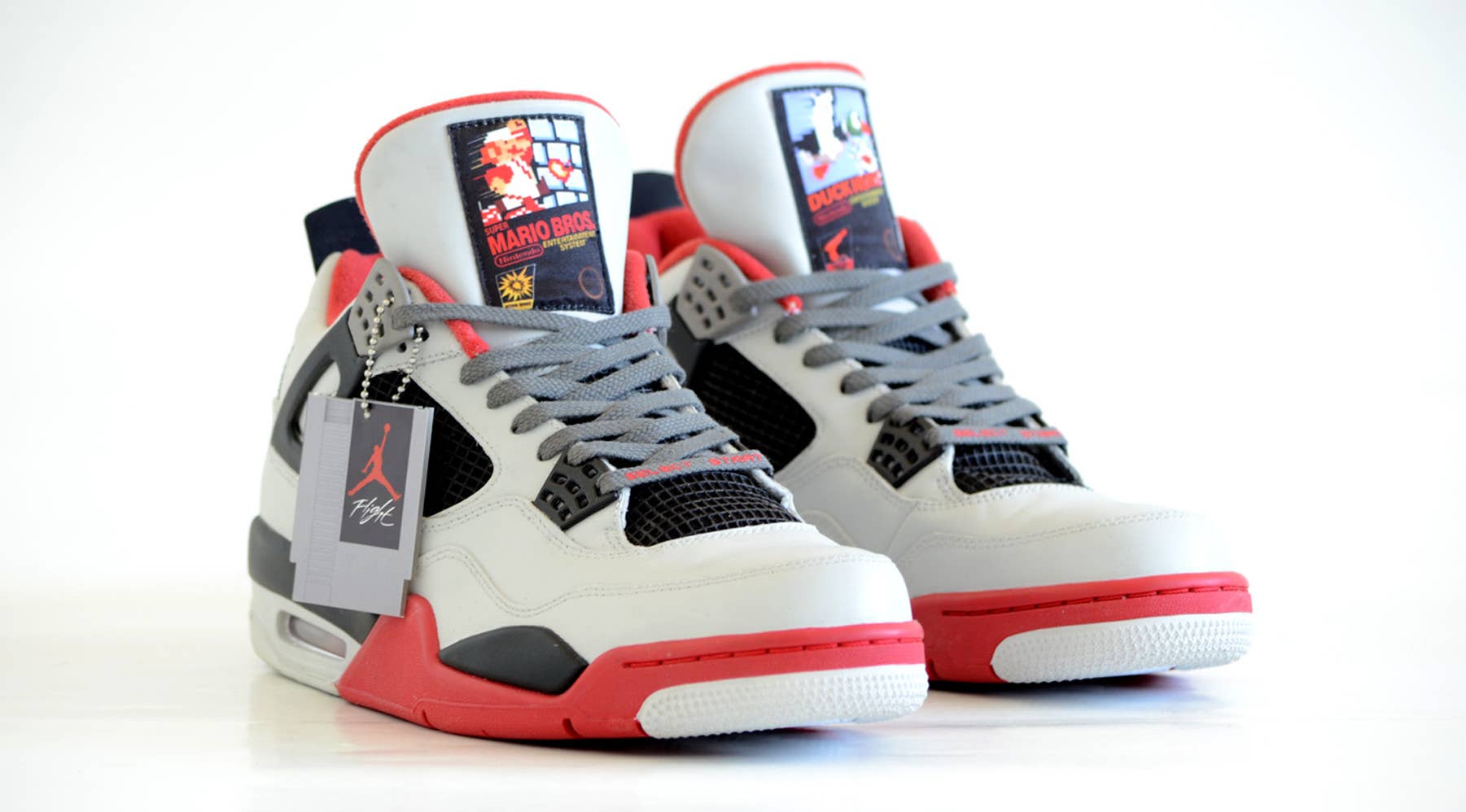 Air Jordan 4 Nintendo Custom (1)