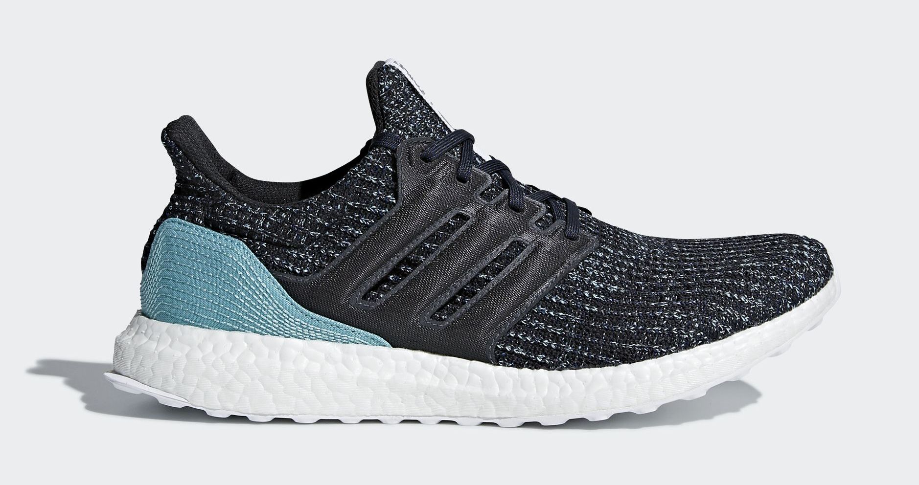 Parley x Adidas Ultra Boost CG3673 (Lateral)