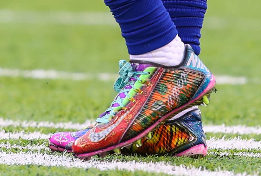 What Pros Wear: DeAndre Hopkins' Nike Vapor Untouchable Pro 1 Cleats - What  Pros Wear