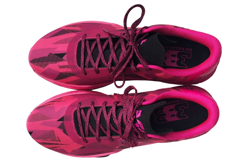 Breast cancer discount sneakers 2018