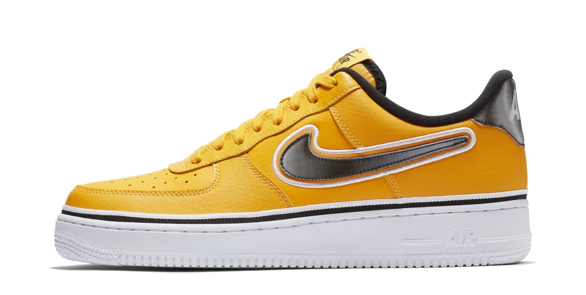 A New Versatile Colorway of The Nike Air Force 1 Low NBA •