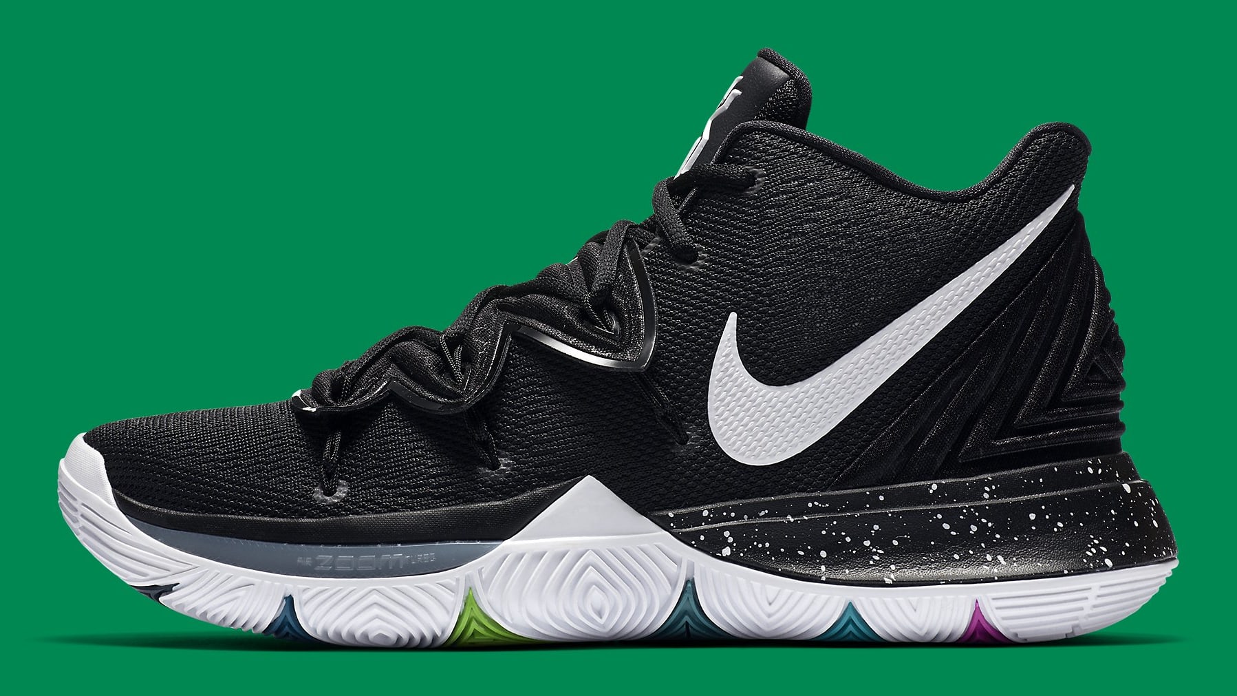 conjunctie Moeras oven The Nike Kyrie 5 Run Gets Underway with 'Black Magic' | Complex