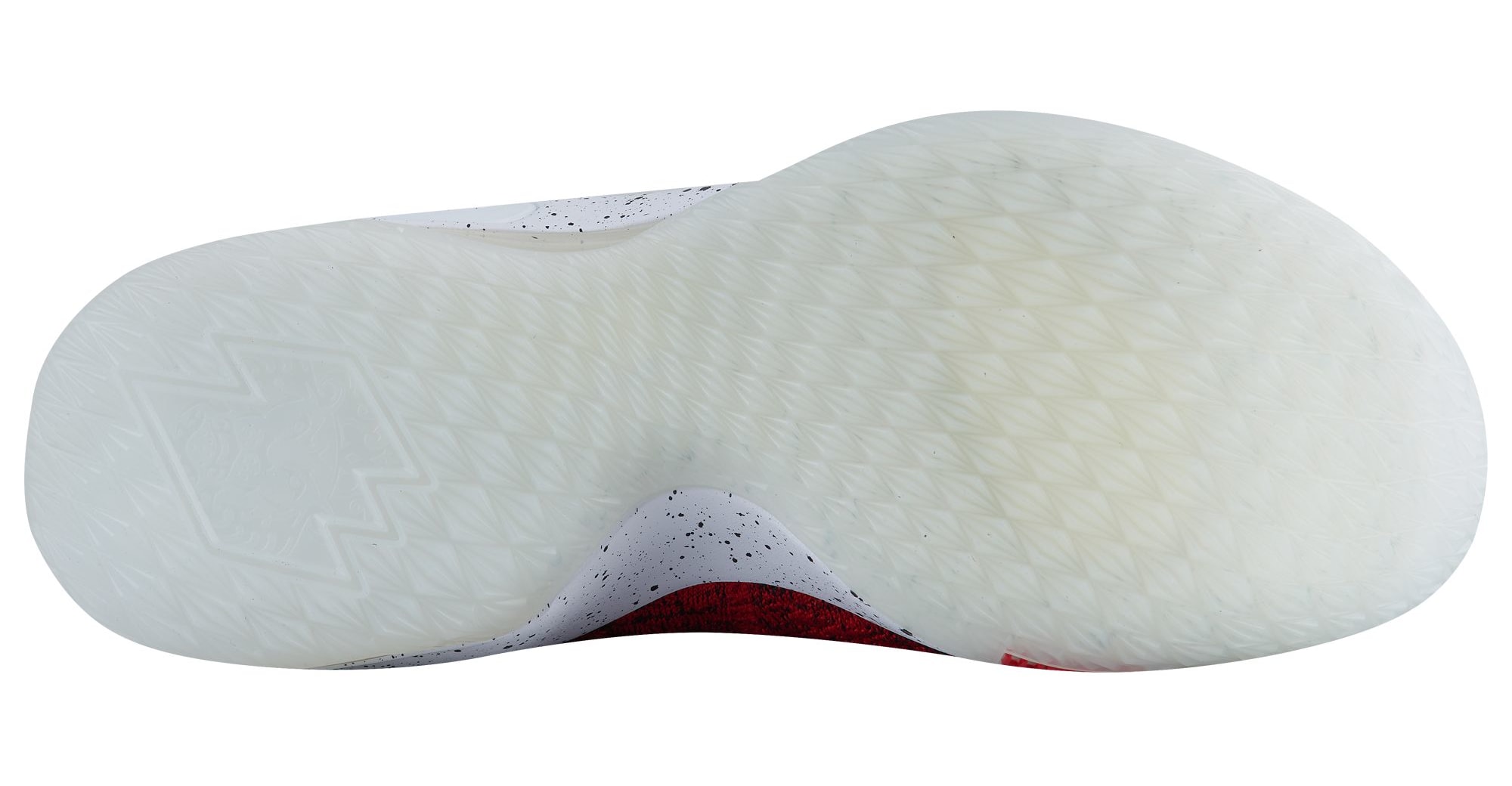 nike-lebron-15-low-university-red-ao1755-600-sole
