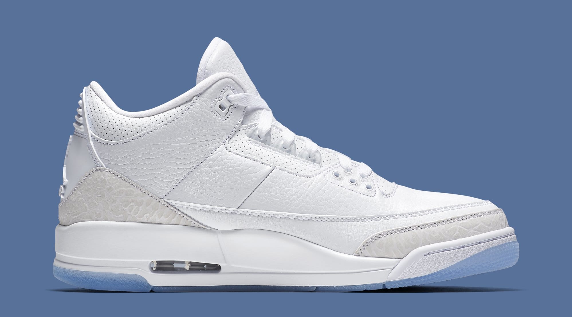 Air Jordan 3 Retro &#x27;Pure White&#x27; 136064-111 (Medial)