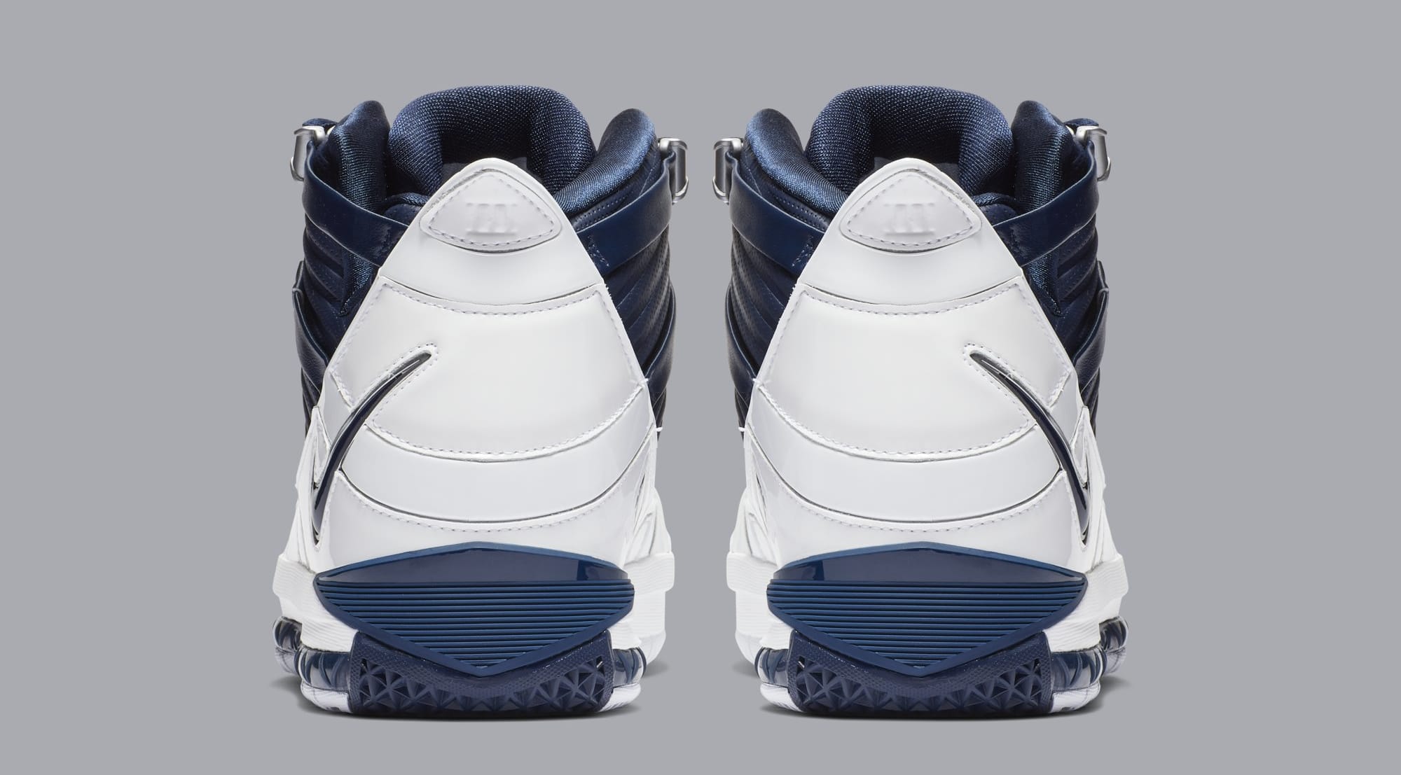 Nike Zoom LeBron 3 &#x27;White/Navy Blue/Silver&#x27; AO2434-103 (Heel)