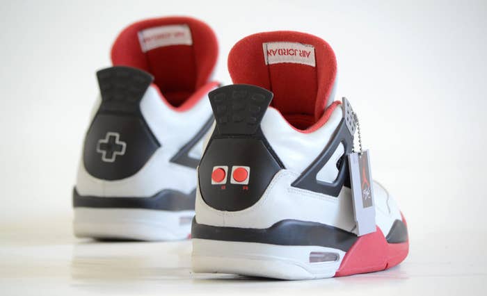 Air Jordan 4 Nintendo Custom (2)
