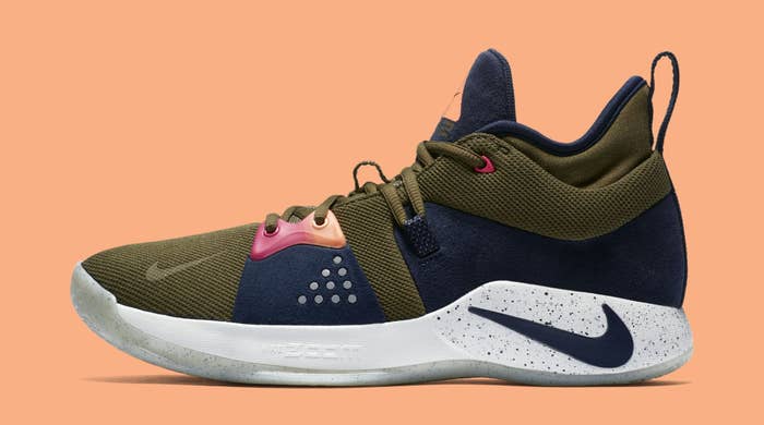 Nike PG2 &#x27;Olive Canvas/Obsidian-Light Silver&#x27; (Lateral)