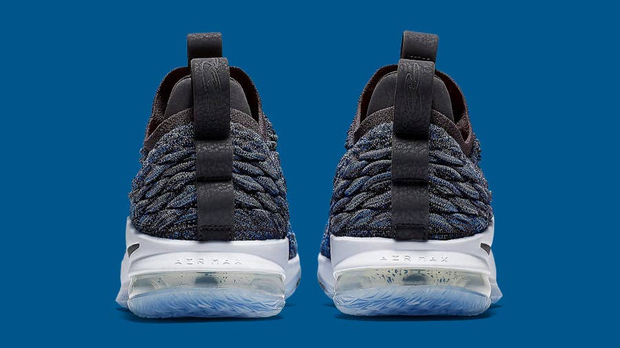 Nike lebron 15 hot sale low signal blue