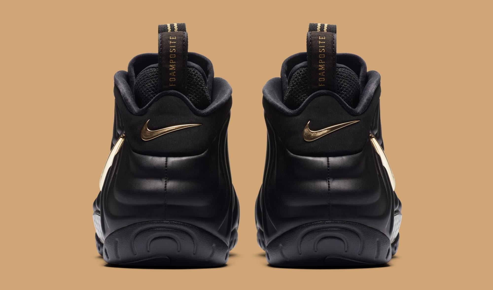 Nike Air Foamposite Pro &#x27;Black/Metallic Gold&#x27; 624041-009 (Heel)
