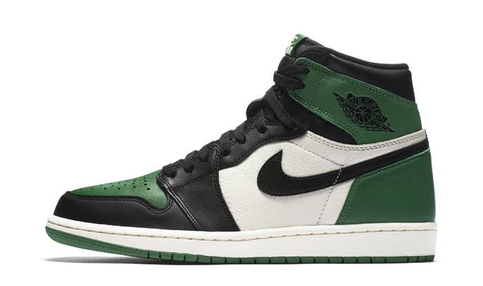 Air Jordan 1 High OG &#x27;Pine Green&#x27; 555088-032 (Lateral)