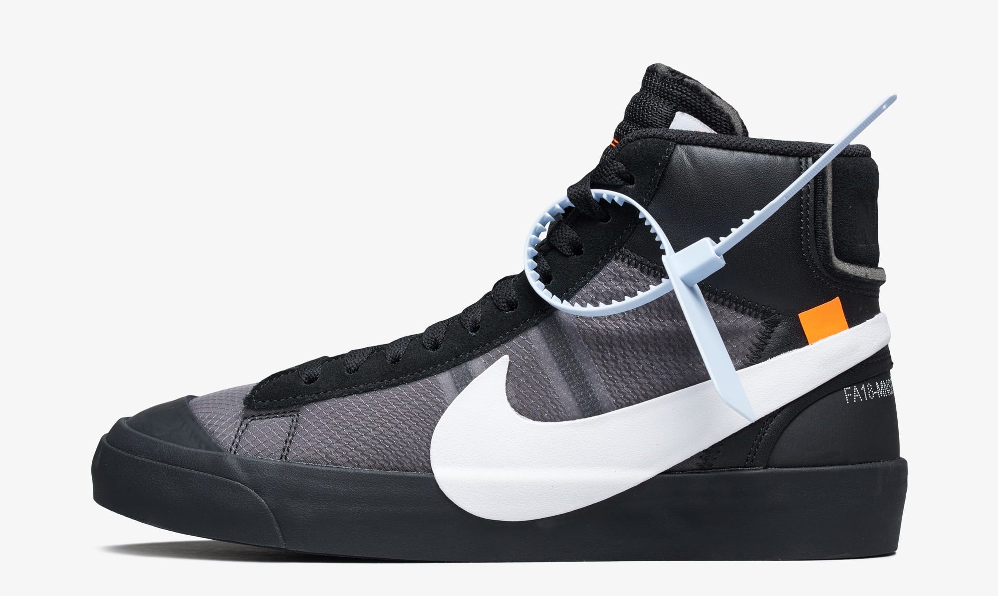 Off-White x Nike Blazer &#x27;Grim Reeper&#x27; AA3832-001 (Lateral)