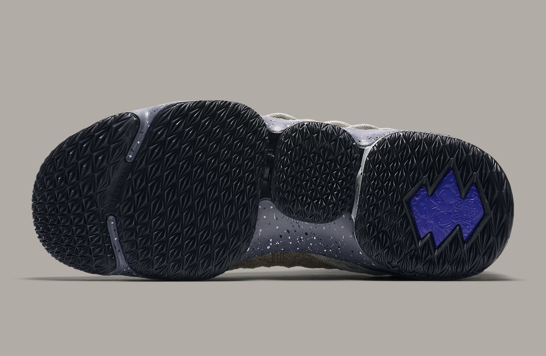 Nike LeBron 15 Mowabb Release Date AR4831-900 Sole