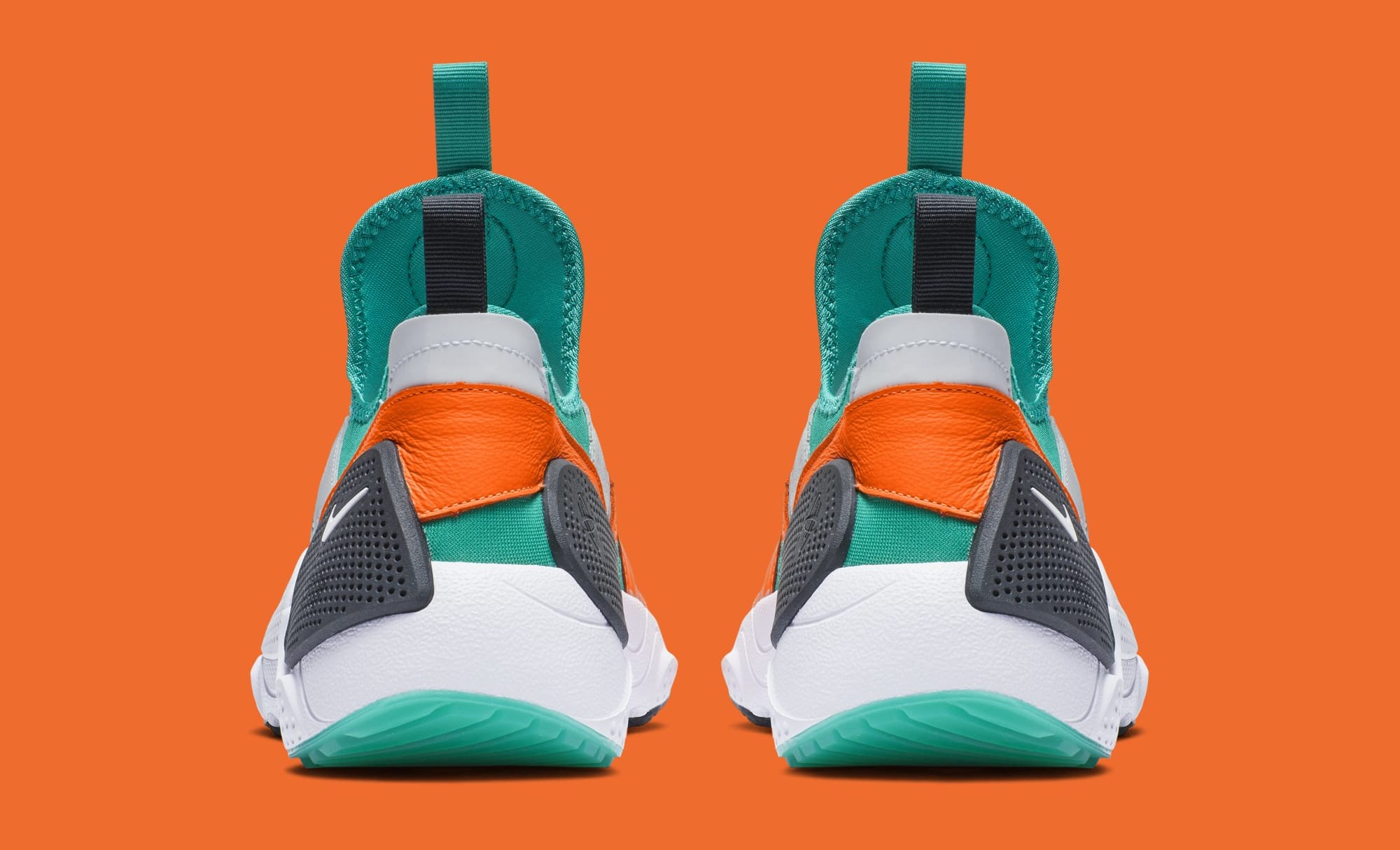 Nike Huarache E.D.G.E. TXT QS &#x27;White/Clear Emerald/Total Orange&#x27; BQ5206-100 (Heel)
