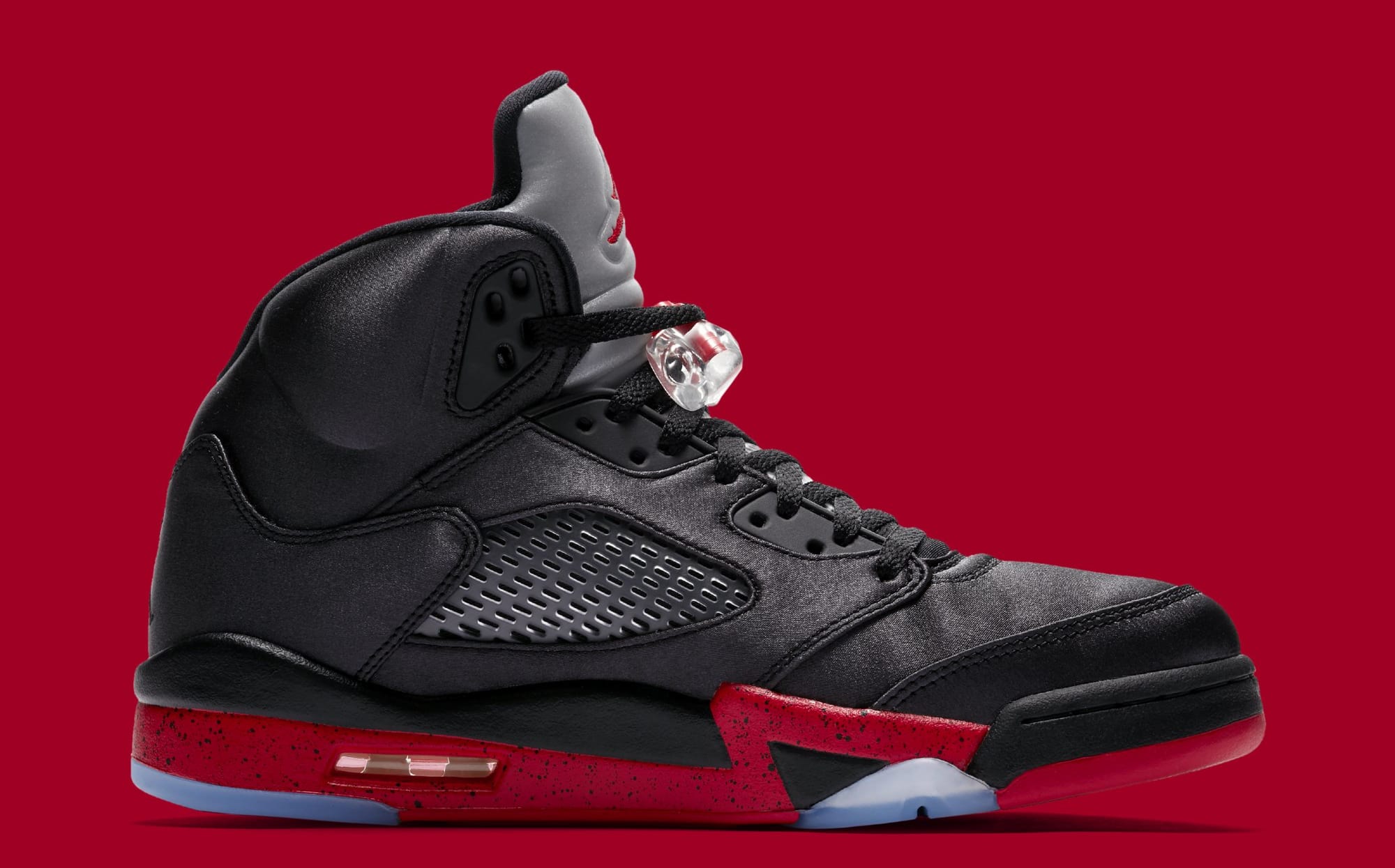 Air Jordan 5 Retro &#x27;Black/University Red&#x27; 136027-006 (Medial)