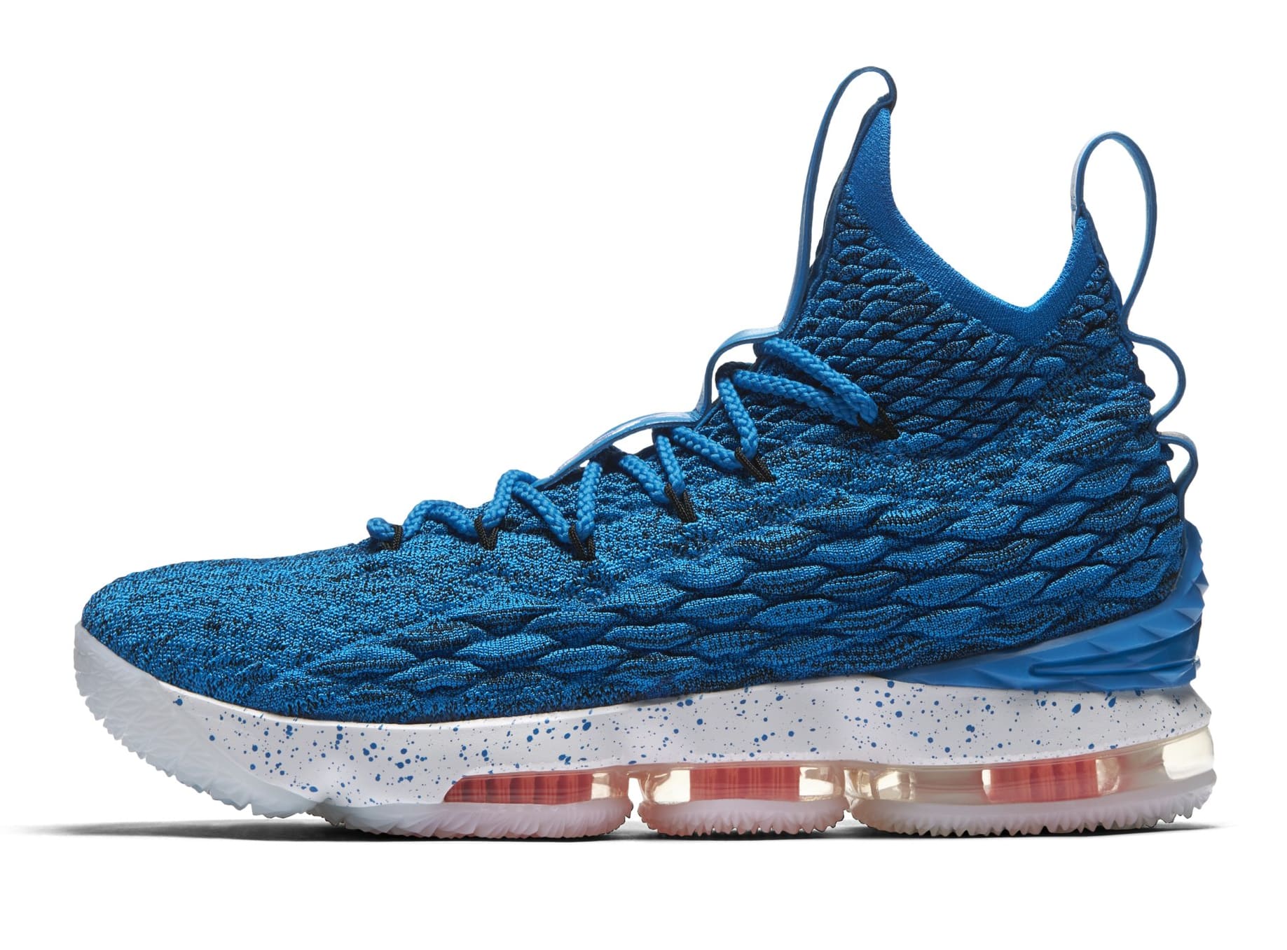 Lebron 15 light on sale blue