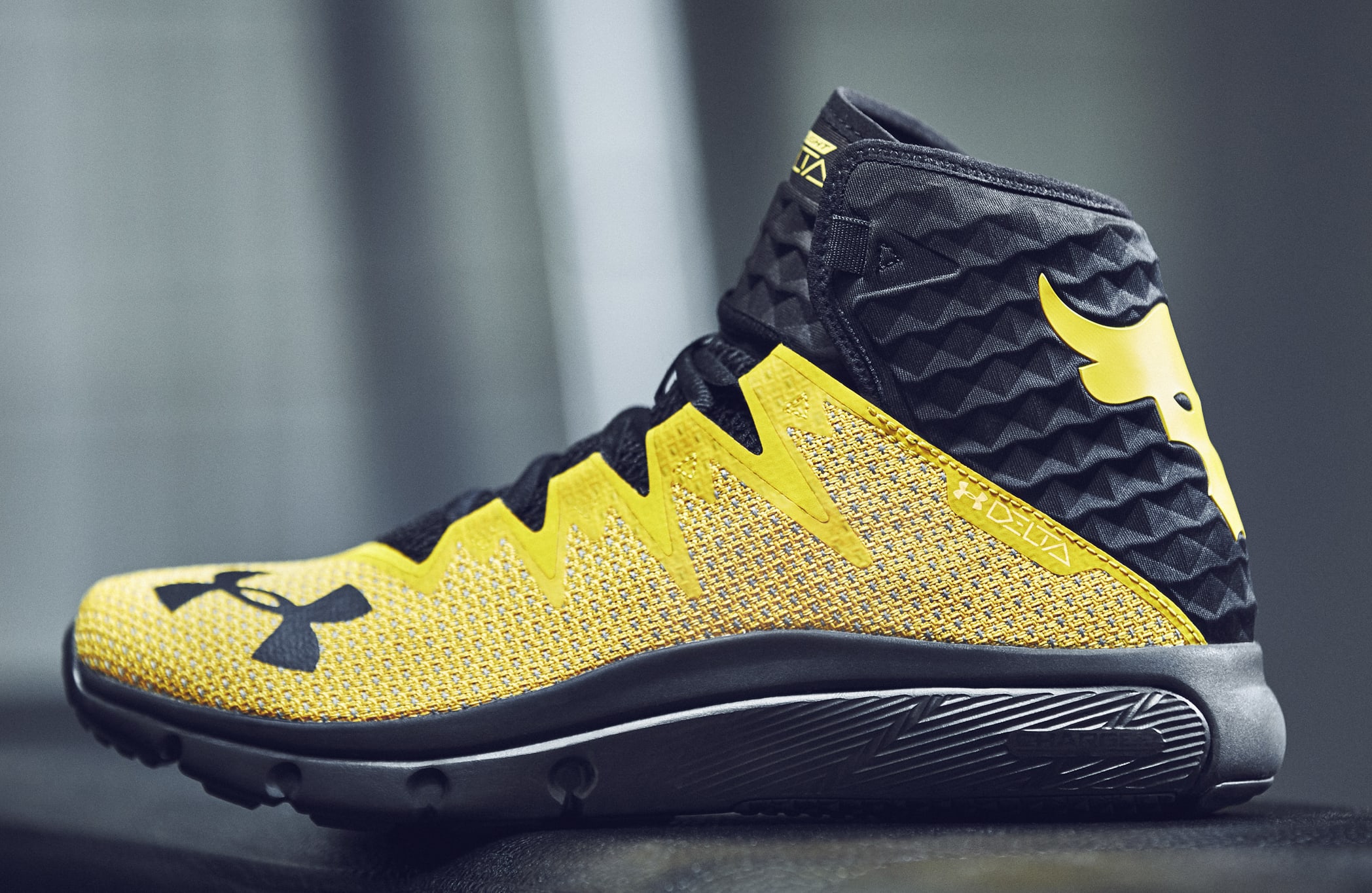 The Rock x Under Armour Project Rock Delta &#x27;Steeltown Gold/Black]