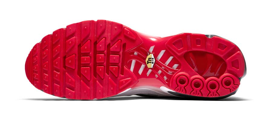 Nike tn before the bite top