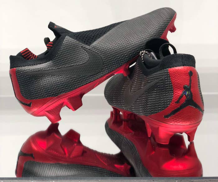 PSG x Jordan x Nike Phantom Vision Elite (Lateral and Heel)