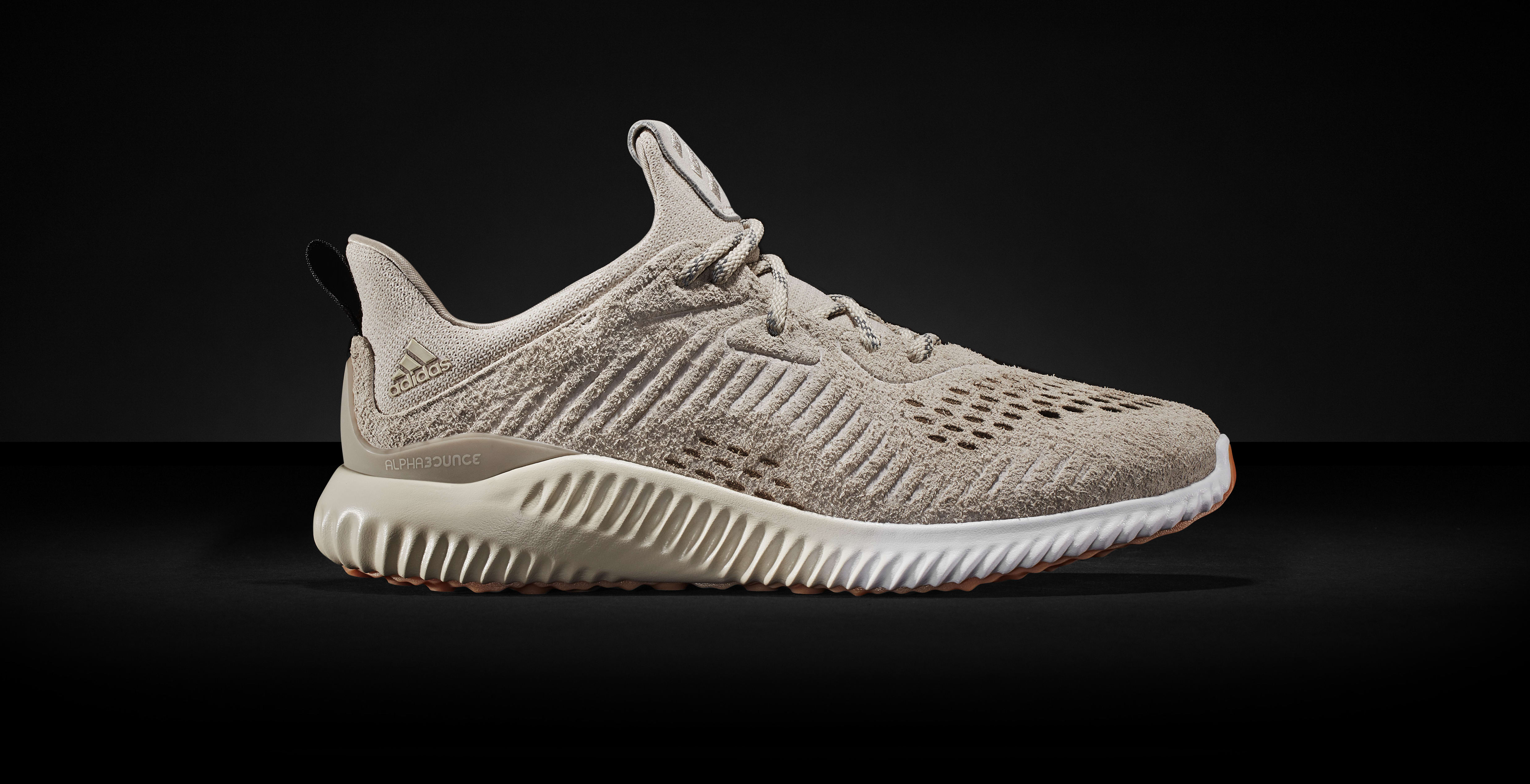 Adidas AlphaBounce Suede Khaki (Lateral)
