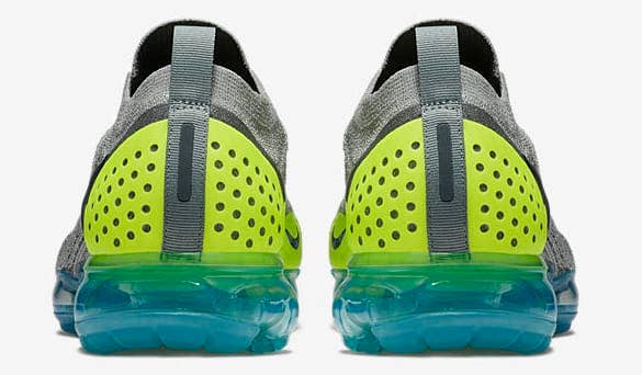 Vapormax moc deals 2.0
