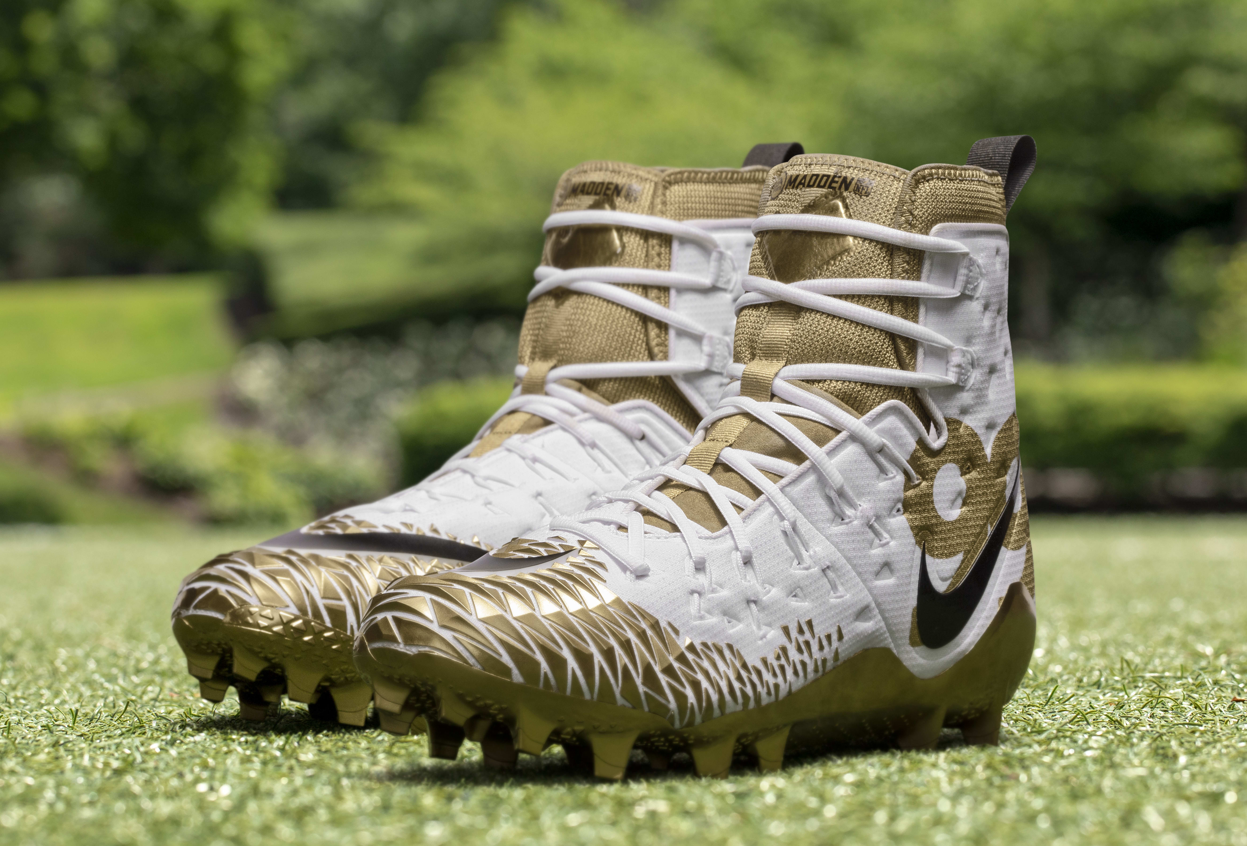 Madden x Nike &#x27;99 Club&#x27; Custom Cleats for Gronk