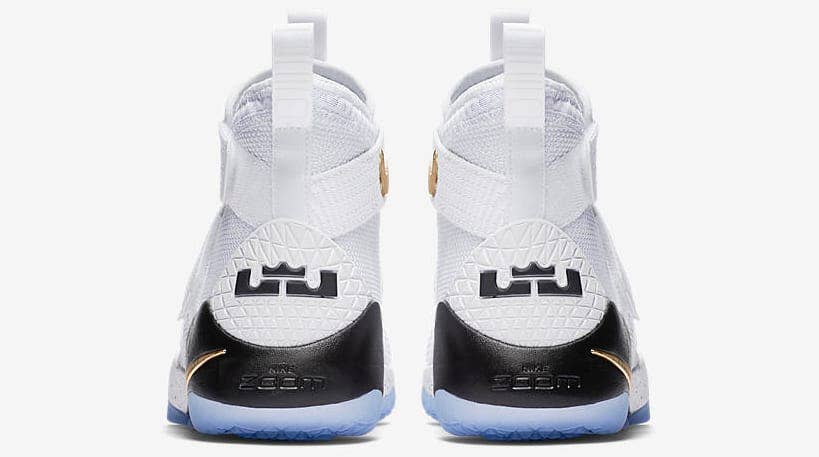 Lebron zoom soldier 11 court clearance general