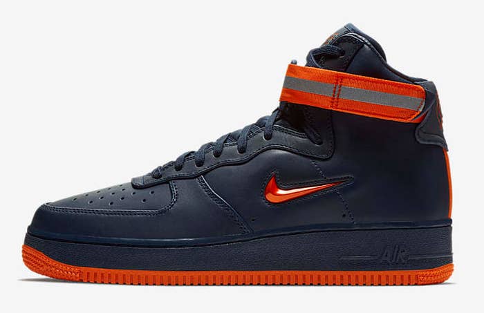 Nike Air Force 1 High &#x27;NYC&#x27;s Finest&#x27; AO1636-400 (Lateral)