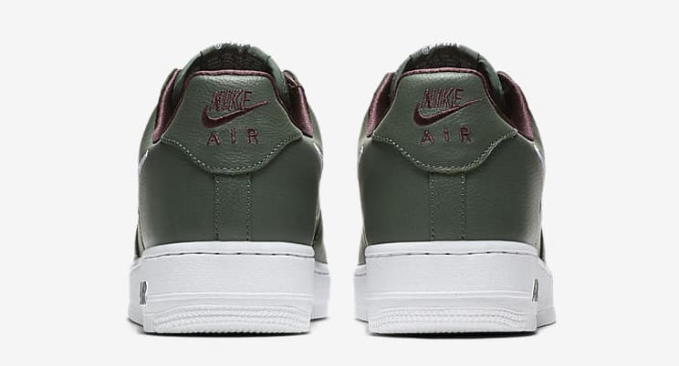 Nike Air Force 1 B &#x27;Hong Kong&#x27; 845053-300 (Heel)
