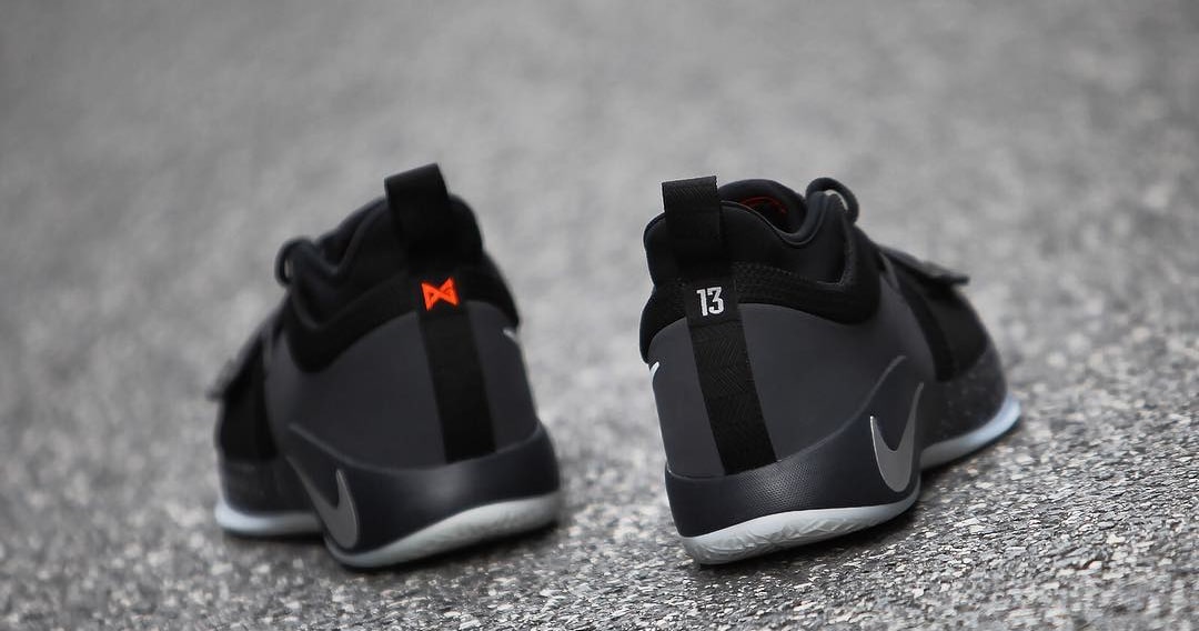 Nike pg best sale 2.5 anthracite