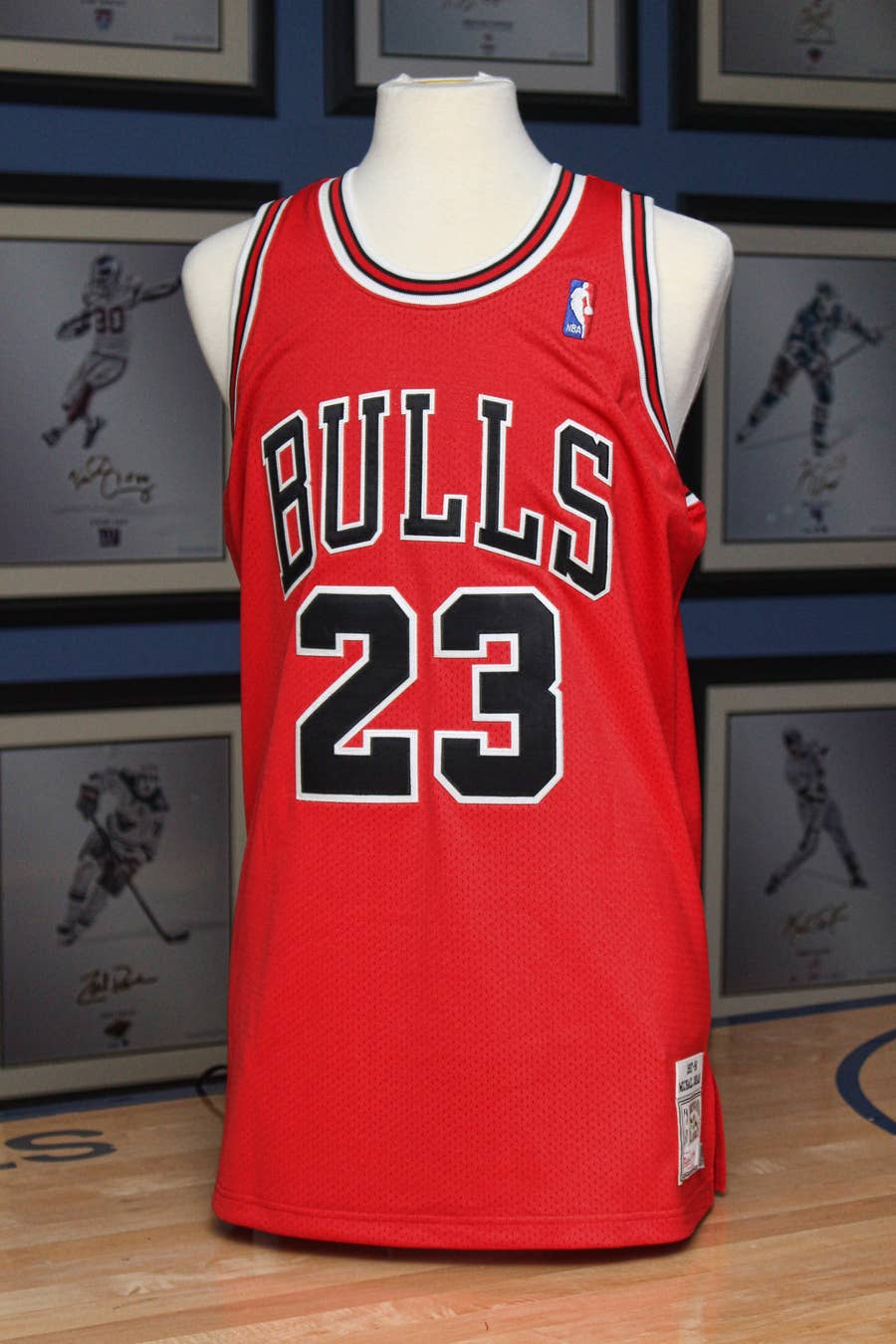 Michael Jordan Autographed Black Bulls Jersey - The Autograph Source