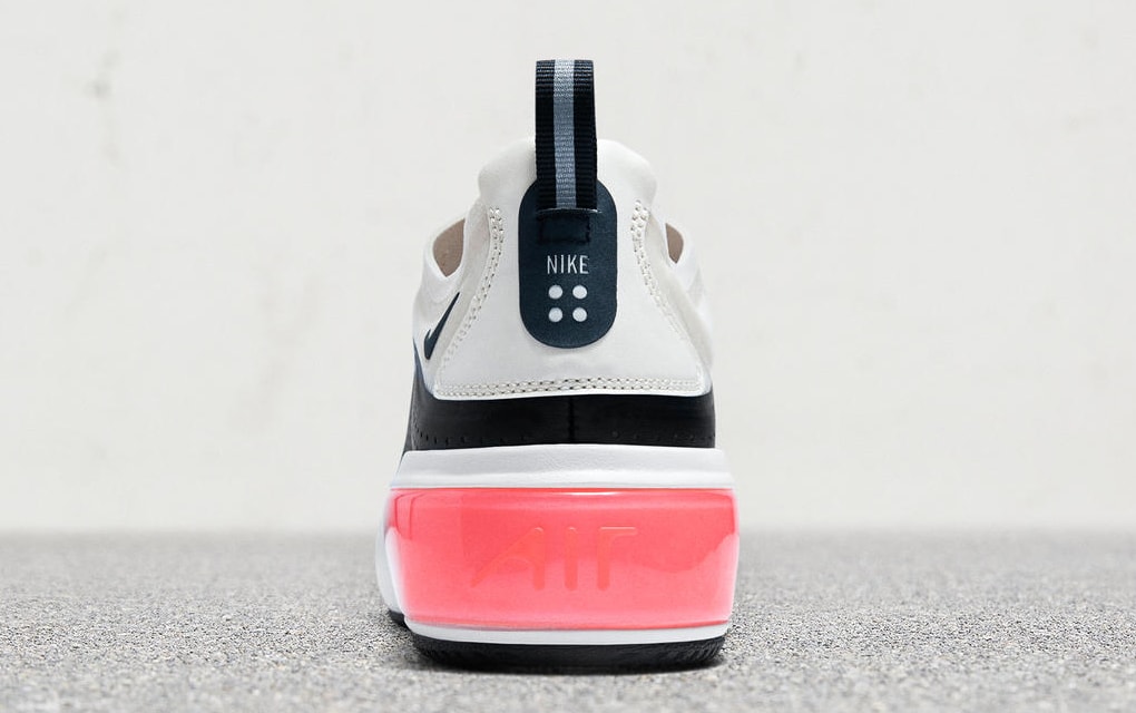Nike Air Max Dia &#x27;White/Black&#x27; (Heel)