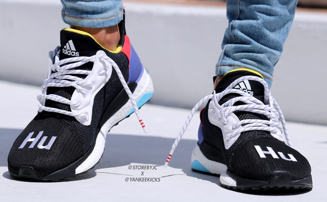 Pharrell Williams x Adidas Solar Glide Hu ST &#x27;Black&#x27; (On-Foot Front)