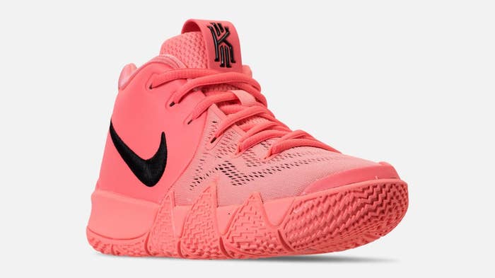 Kyrie 4 2025 hyper pink